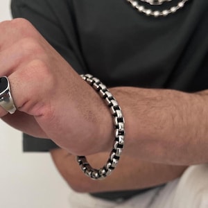 Mens Stainless Steel Rounded Box Chain Bracelet• Unisex Chunky Link Chain Layered Cuff Bracelet• Venetian Box Chain by AnAngelsHug