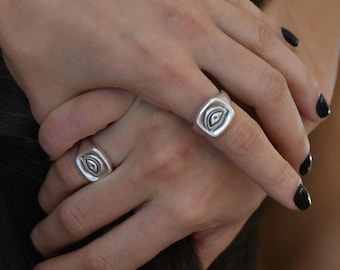 Silver open evil eye ring, adjustable evil eye ring, square unisex protection eye ring, all seeing eye ring, gift for her, women's eye ring