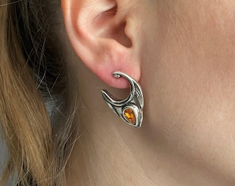 Abstract Shaped Dark Silver Swarovski Stud Earrings: Glam Rock Style Jewelry