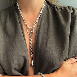 Antique Silver rolo chain lariat necklace, womens drop and circle statement necklace, eternity lariat necklace, Y shaped bold necklace, gift