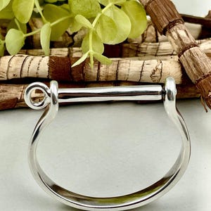 Womens silver screw cuff bracelet, U shaped chunky bracelet with a screw, bold uno de 50 style cuff bracelet, sturdy shackle shaped bracelet