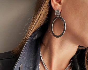 Oversized Engraved Antique Silver Circle Stud Earrings: Drop Earrings For Women