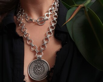 Long statement bold chain pendant, antique silver disk pendant, silver chunky chain necklace, unique large pendant, heavy-thick chain choker