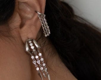 Pendientes de plata con borla de cristal y circonitas: bañados en plata de ley