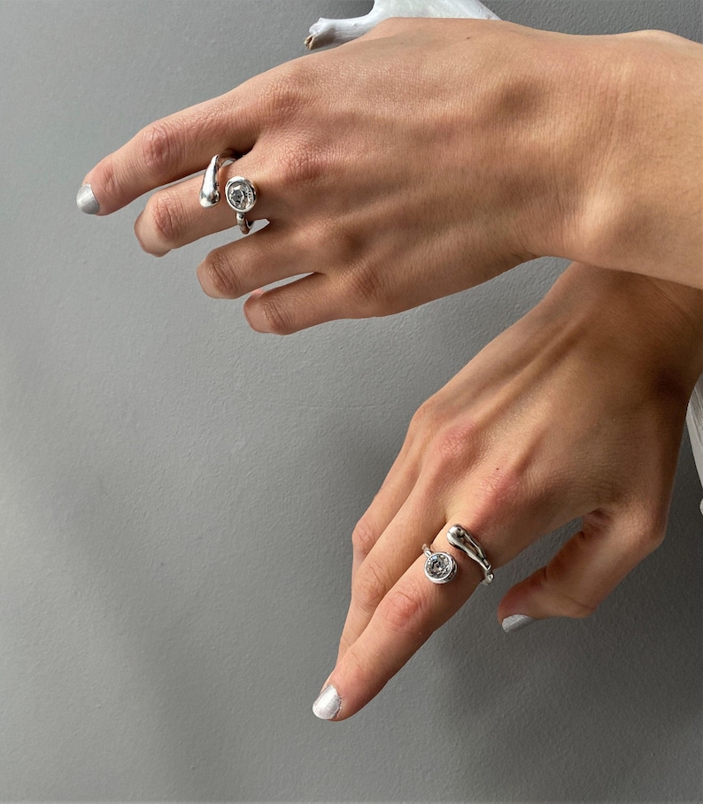 Swarovski stone twist ring, molten delicate clear crystal ring, adjustable Swarovski ring, abstract texture minimal ring, girlfriends gift image 3