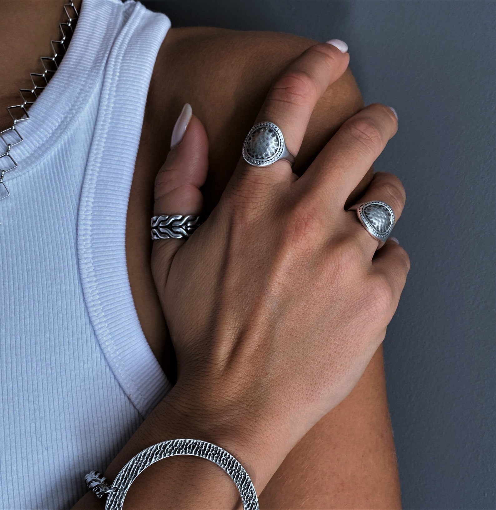 Antique Silver Round Disc Hammered Ring Modern Adjustable Etsy