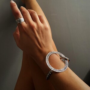 Punk Rock Style Oversized O-Ring Foxtail Chain bracelet: Large Engraved Circle Snap Lock Cuff