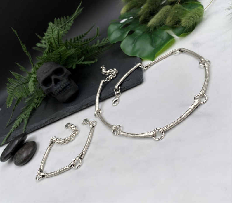 Long Curved Links Adjustable Choker• Rock Style Costume Piece Necklace• Minimal Dark Silver Short Necklace• by AnAngelsHug• Gift For Her
