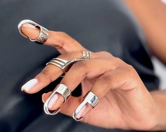 Sleek Silver Nail Wrap Cuff Fingertip With Hook: Unisex Silver Stainless Steel Toenail
