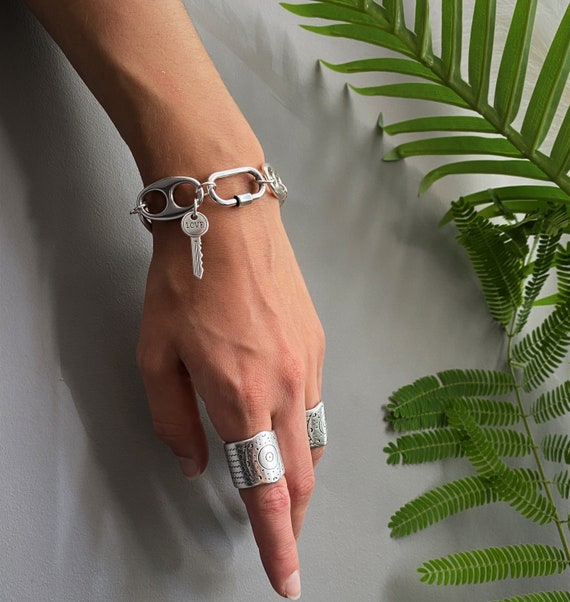 Chunky Thick Links Carabiner Adjustable Bracelet• Love Key Chunky Thick Links Carabiner Adjustable Bracelet• Love Key