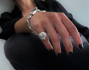 Anello a sigillo a forma di cuore in argento stile chevalier, anello da mignolo a cuore massiccio, anello a cuore pieno, anello chevalier spesso, regalo per la festa della mamma, regalo di San Valentino
