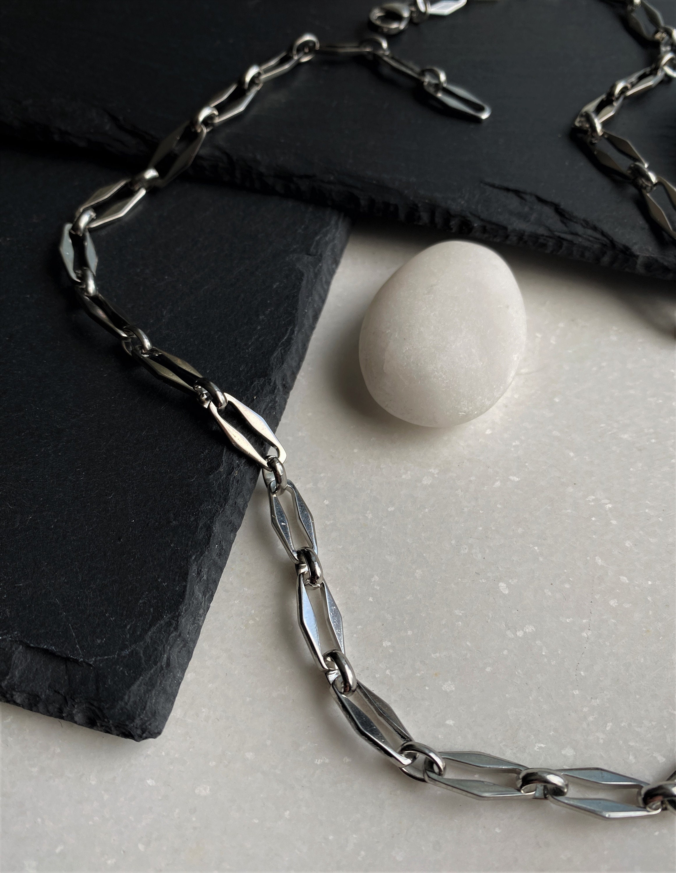 Mens Oval Chain Necklace, Mens Short Dark Silver Link Chain Necklace, Rock Style Unisex Chain Pendant, Mens Streewear Necklace, Gift for Him - Etsy Mens Oval Chain Necklace, Mens Short Dark Silver Link Chain Necklace, Rock Style Unisex Chain Pendant, Mens Streewear Necklace, Gift for Him - Etsy