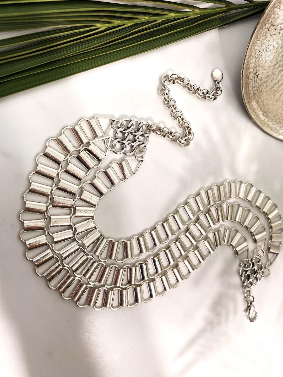 Wide Chunky Triple Strand Chain Choker: Lightweight Adjustable