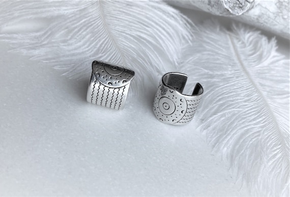 【WOOYOUNGMI】 GREY CURB BOLD RING Gray Curb Bold Ring - WOOYOUNGMI
