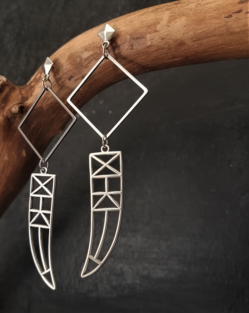 Large wireframe horn silver earrings gift for her bold light weight drop earrings modern square long earrings geometric dangle earrings