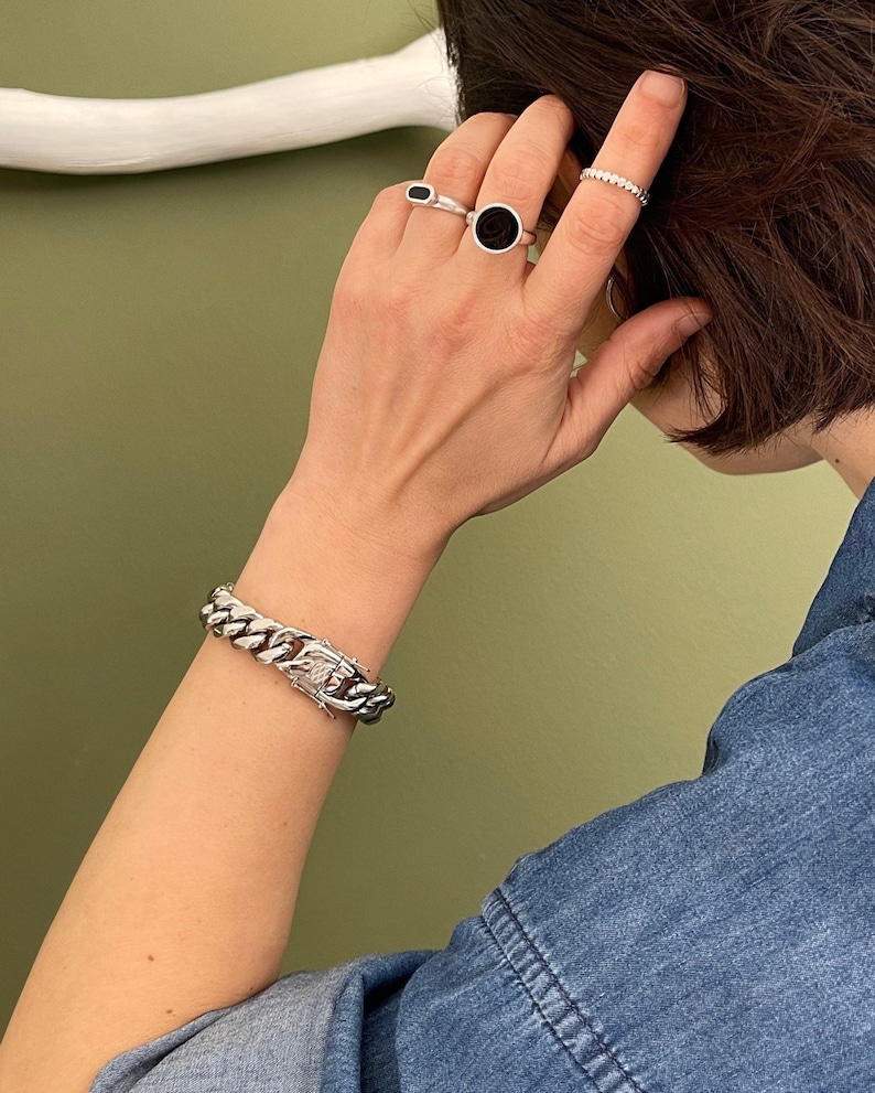 Chunky Stainless Steel Buckle Curb Chain Bracelet: Solid Waterproof Rock Style Chain