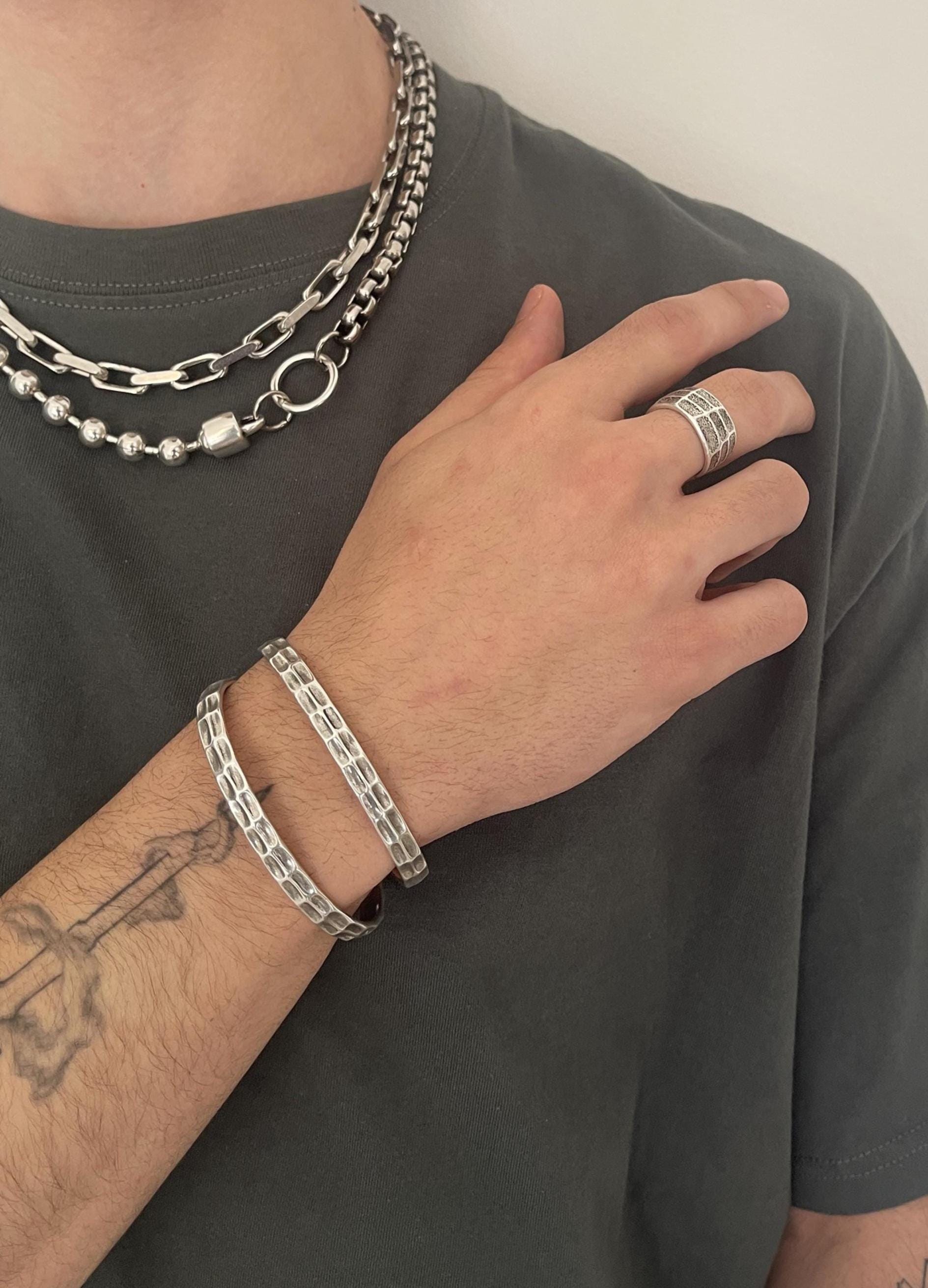 Ange Miller Twisting Vintage Native American Navajo Sterling Silver Bracelet Cuff! Ange Miller Twisting Vintage Native American Navajo Sterling Silver Bracelet Cuff!