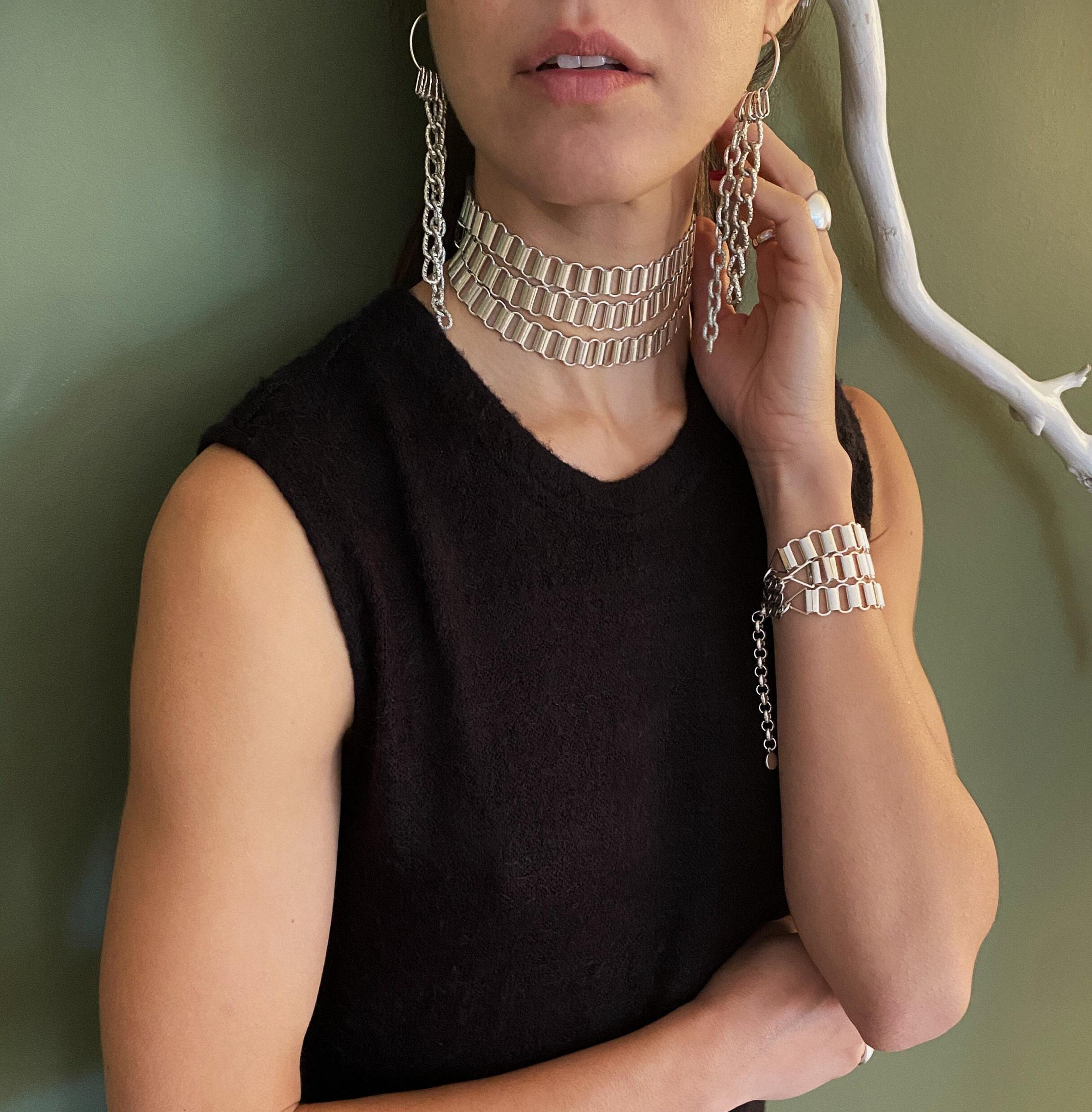 Wide Chunky Triple Strand Chain Choker: Lightweight Adjustable