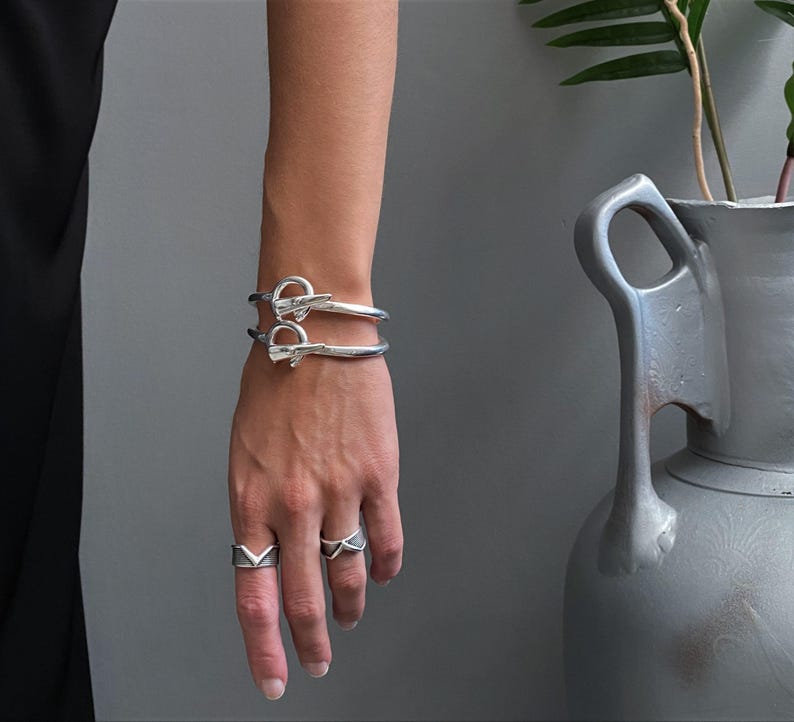 Womens Silver Pickaxe Cuff Bracelet: Unisex Urban Nail & Hammer Open Mattock Bangle image 3