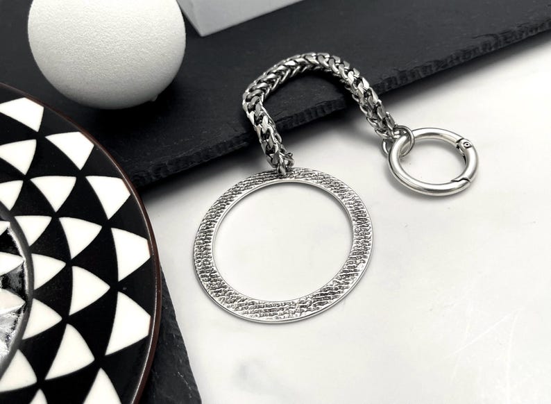 Punk Rock Style Oversized O-Ring Foxtail Chain bracelet: Large Engraved Circle Snap Lock Cuff