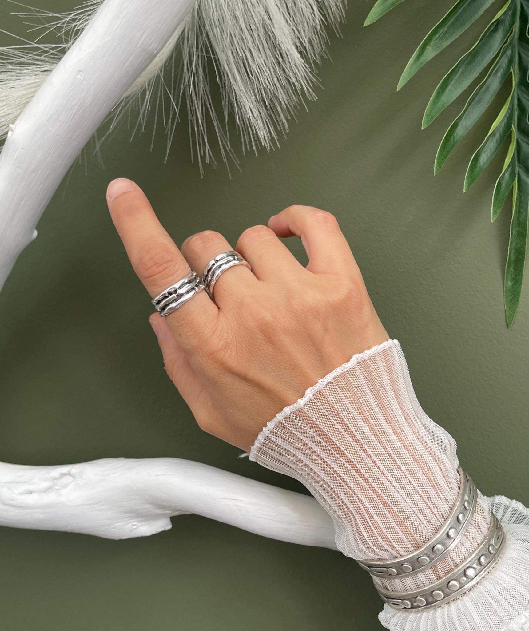 小物 subculture ring Punk Rock Adjustable Skeleton Ring• Antique Silver Engraved