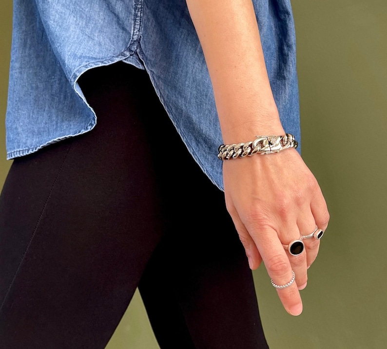 Chunky Stainless Steel Buckle Curb Chain Bracelet: Solid Waterproof Rock Style Chain