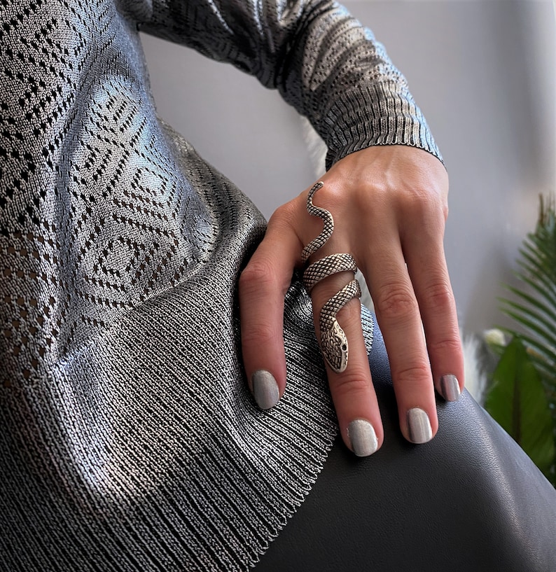 Dark silver extra long finger ring, statement FULL FINGER SERPENT ring, brutalist snake textured adjustable ring, modern rock style ring image 9