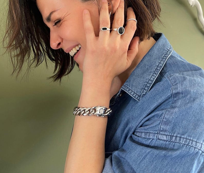 Chunky Stainless Steel Buckle Curb Chain Bracelet: Solid Waterproof Rock Style Chain