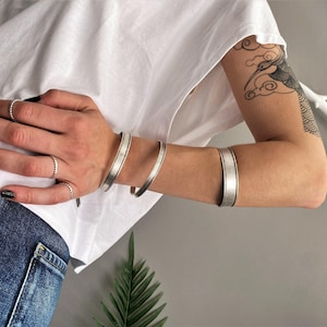 Minimal Style Antique Silver Bracelet: Sterling Silver Plated Bangle