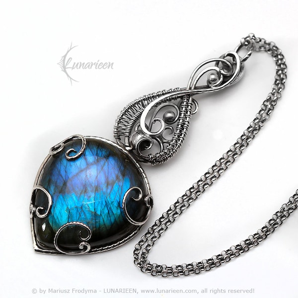 Sterling Silver, Fantasy Gothic style Necklace Pendant, Royal Blue Labradorite, Jewellery Jewelry, Vampire Elven Witchy, Unisex Unique gift