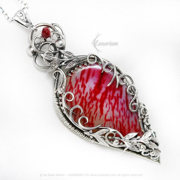 Sterling Silver necklace floral leaf wire wrap Dragon Veins Agate Ruby jewelry vintage gothic elven elvish unique vampire witchy pendant