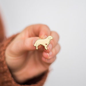 Golden Retriever Dog Enamel Pin Badge - Perfect Gift For Golden Retriever Lovers