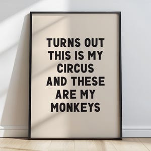 Resulta que estos son mis monos / decoración divertida para la pared de la oficina, regalo de ascenso, regalo para compañeros de trabajo, decoración de cubículo, regalo para el jefe (Descarga digital)