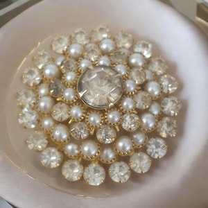 Vintage 1960&#39;s  Judy Lee Signed Brooch