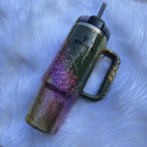 Pine Glitter Stanley cup- 30 oz
