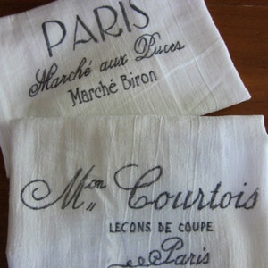 Kitchen Towels French Inspired, Paris (set of 2- 28"x28")