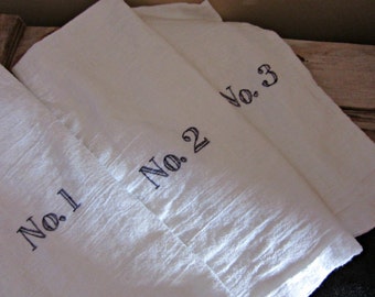 Kitchen Towels- vintage numbers -set of 3  (24"x25")