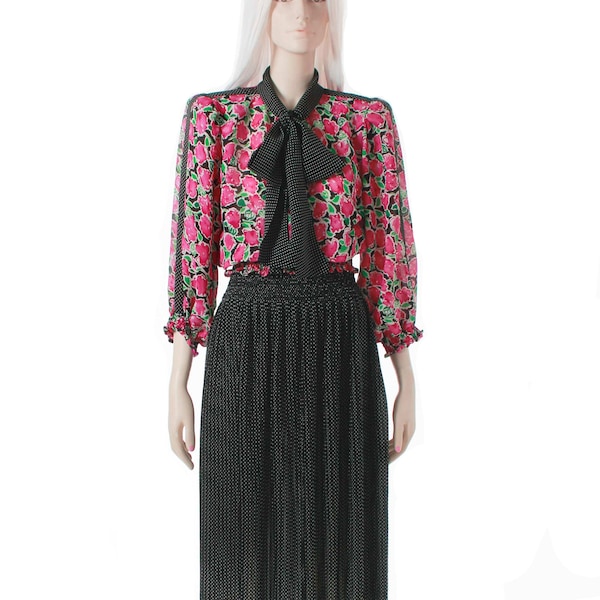 Vintage 80s SUSAN FREIS 2 Piece Skirt Suit Set Polka Dot and Floral Print Blouse and Skirt Pink and Black Size 8 - Small - Medium 27" waist