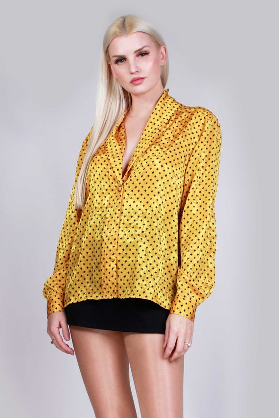 80s Silky Yellow and Black PLUNGE Shawl Collar Bl… - image 3