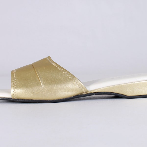 Vintage Daniel Green Gold Metallic House Slippers with Low Wedge Heel Women's Size 10 N USA