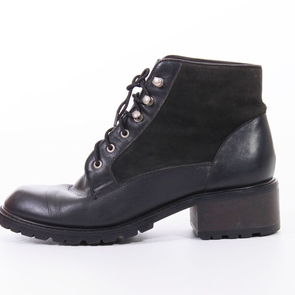 90s Black Suede and Leather Chunky Leather Lace Up Ankle Boots Vintage Goth Hipster Shoes Womens Size US8 UK6 EUR 38-39