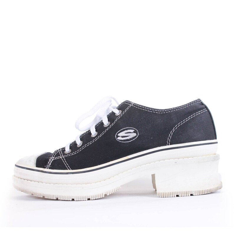 platform skechers 90s