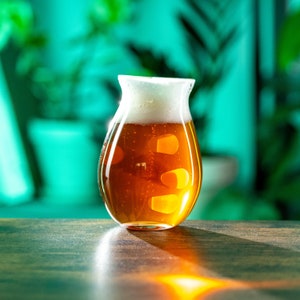 Hoppy Beer Glass, Universal Cut, Finger Prints, Carved Glass image 7