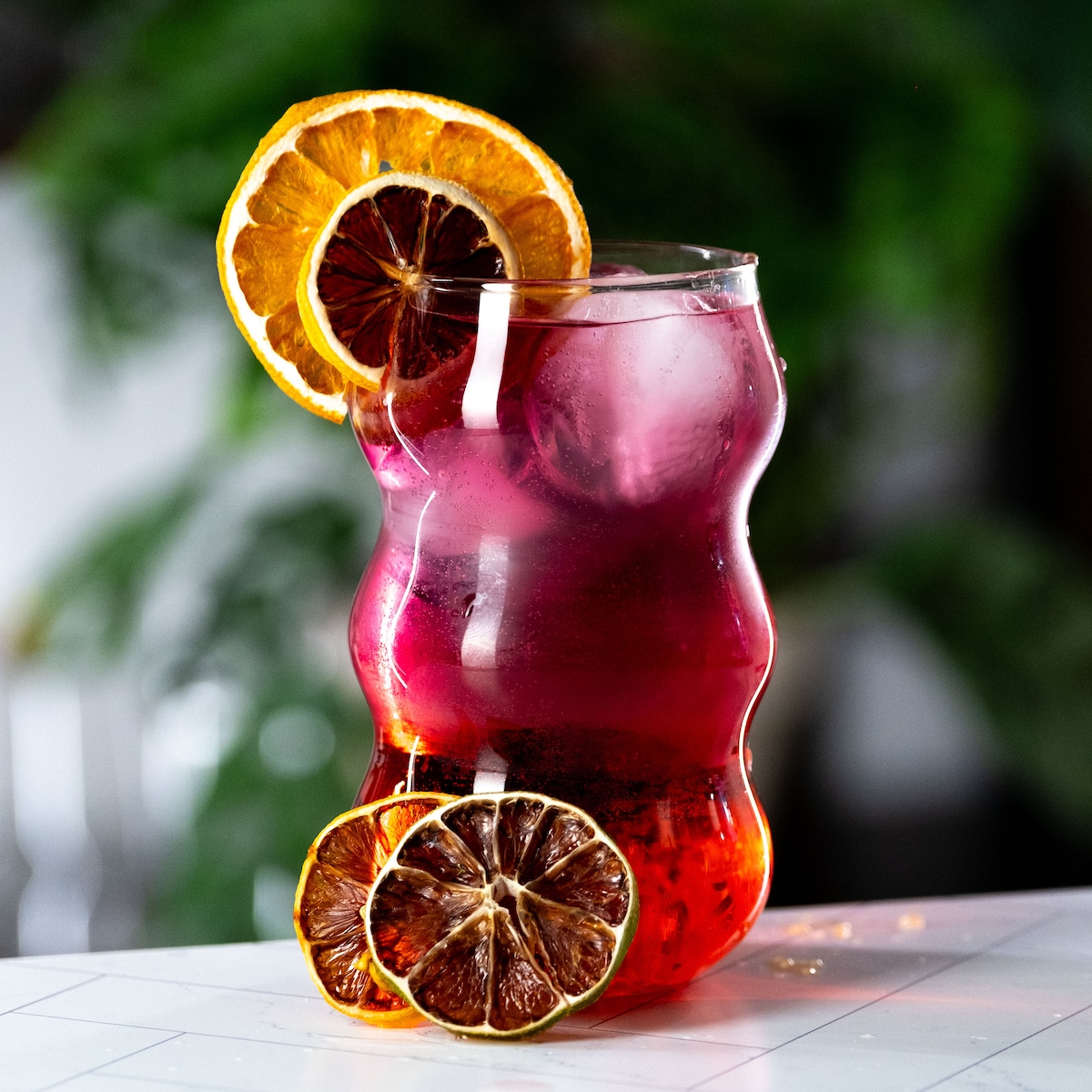 Vita Glass: Modern Everyday Cocktail & Beer Glass - 18 oz