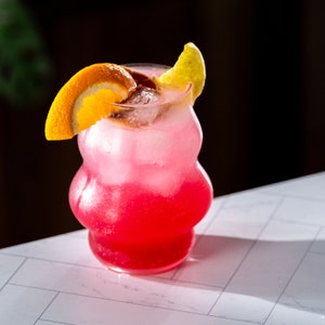 Liv Glass: Modern Everyday Cocktail & Drinking Glass (18 oz)