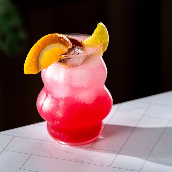 Liv Glass: Modern Everyday Cocktail & Drinking Glass (18 oz)