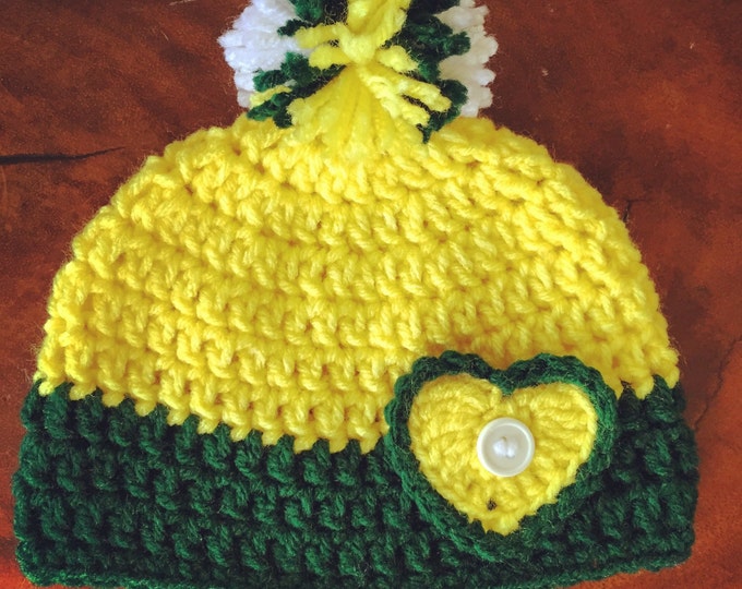 Sports / Football Fan Crochet Beanie with Top Puff & Heart Accent : Green Bay Packers inspiried (customizable to any team colors!!!)