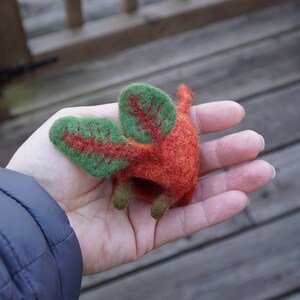 Beet wool figurine felted finger puppet Beetroot sculptureBeetroot image 4