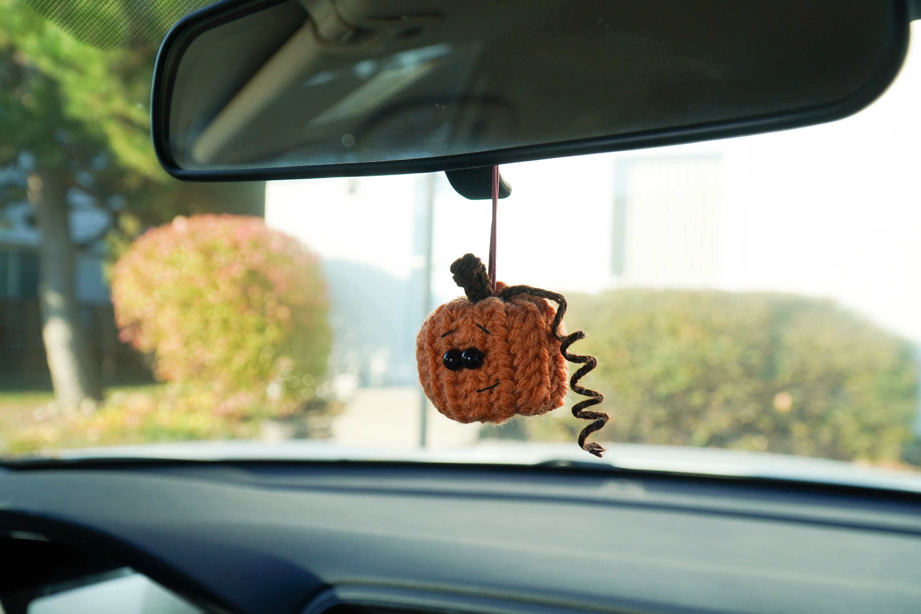 Dancing Piggy Car Hanging Accessory, Crochet Animals Rear View Mirror  Accessory, Cute Car Accessories Interior, Anime Interior Car Accessory 