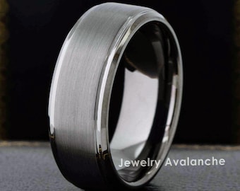 Alliance en tungstène bronze bronze, bague pour homme en tungstène finition brossée, alliance anniversaire en tungstène 8 mm plaquée gris foncé